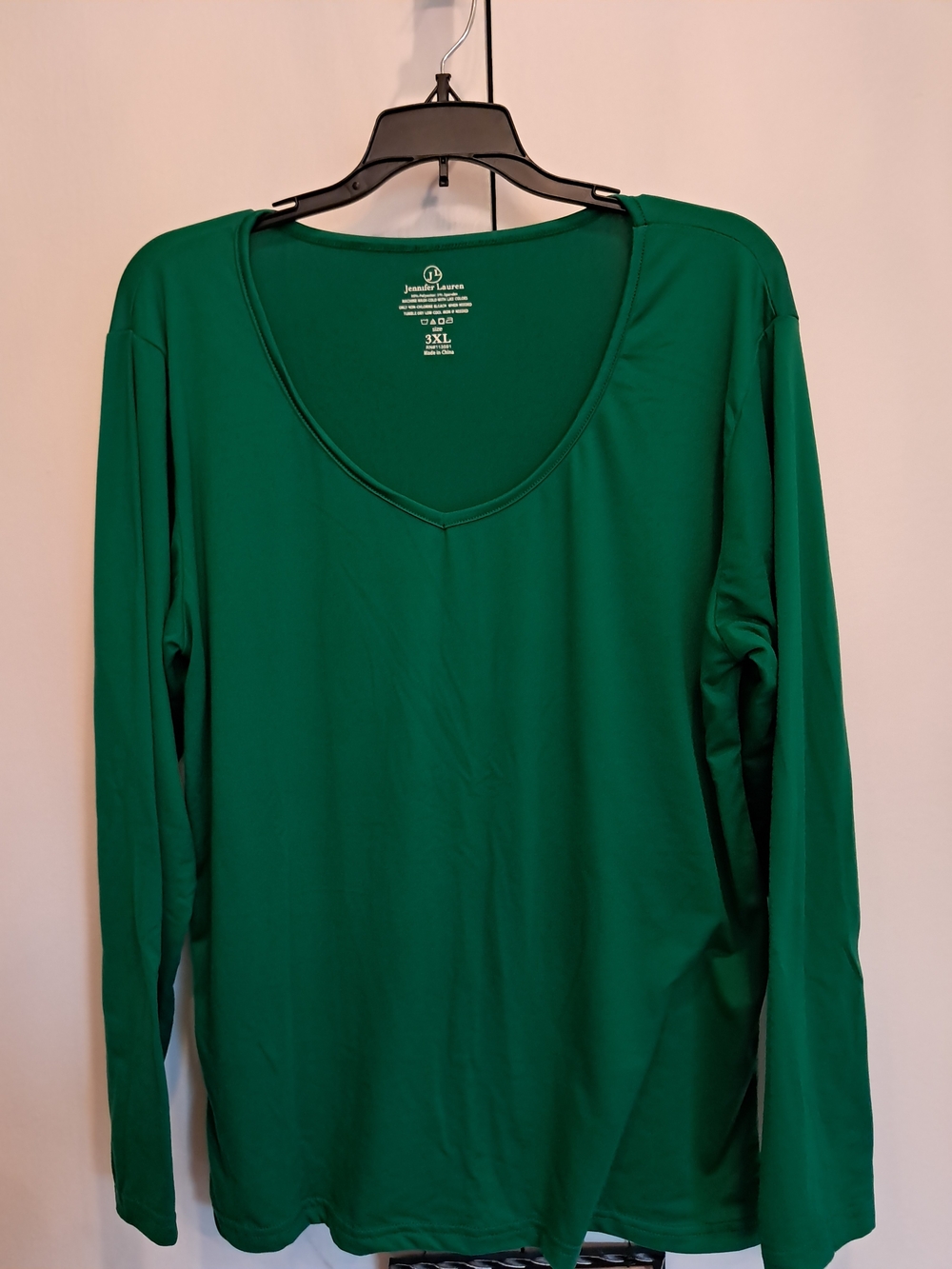 Jennifer Lauren Emerald Green V-Neck Long Sleeve Top